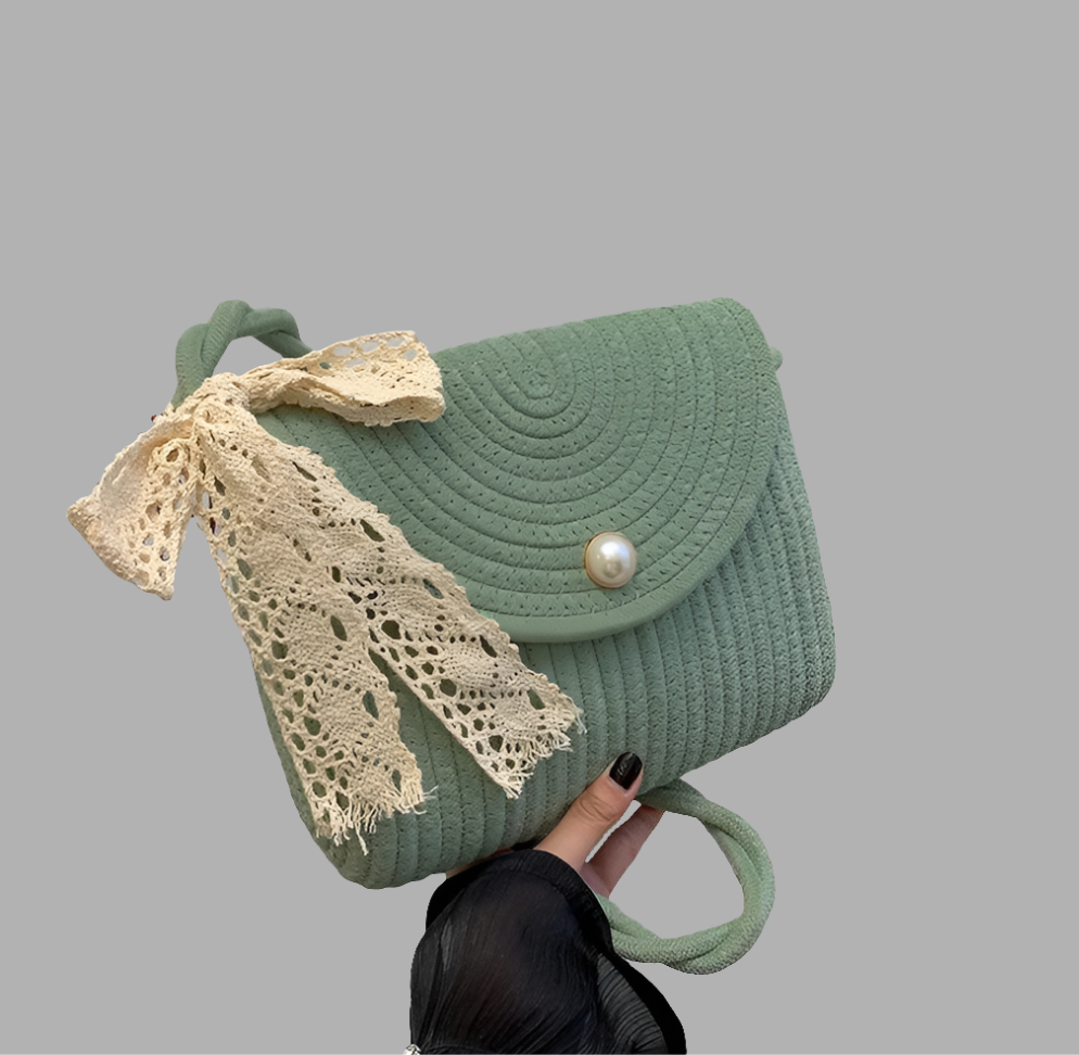 Square straw shoulder bag