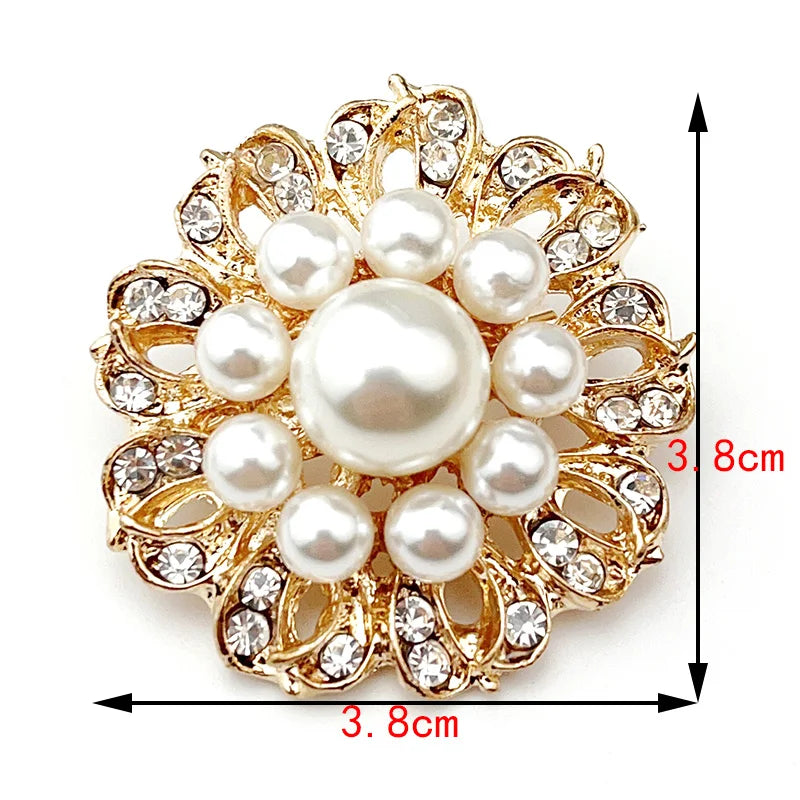 Flower series pearl brooch