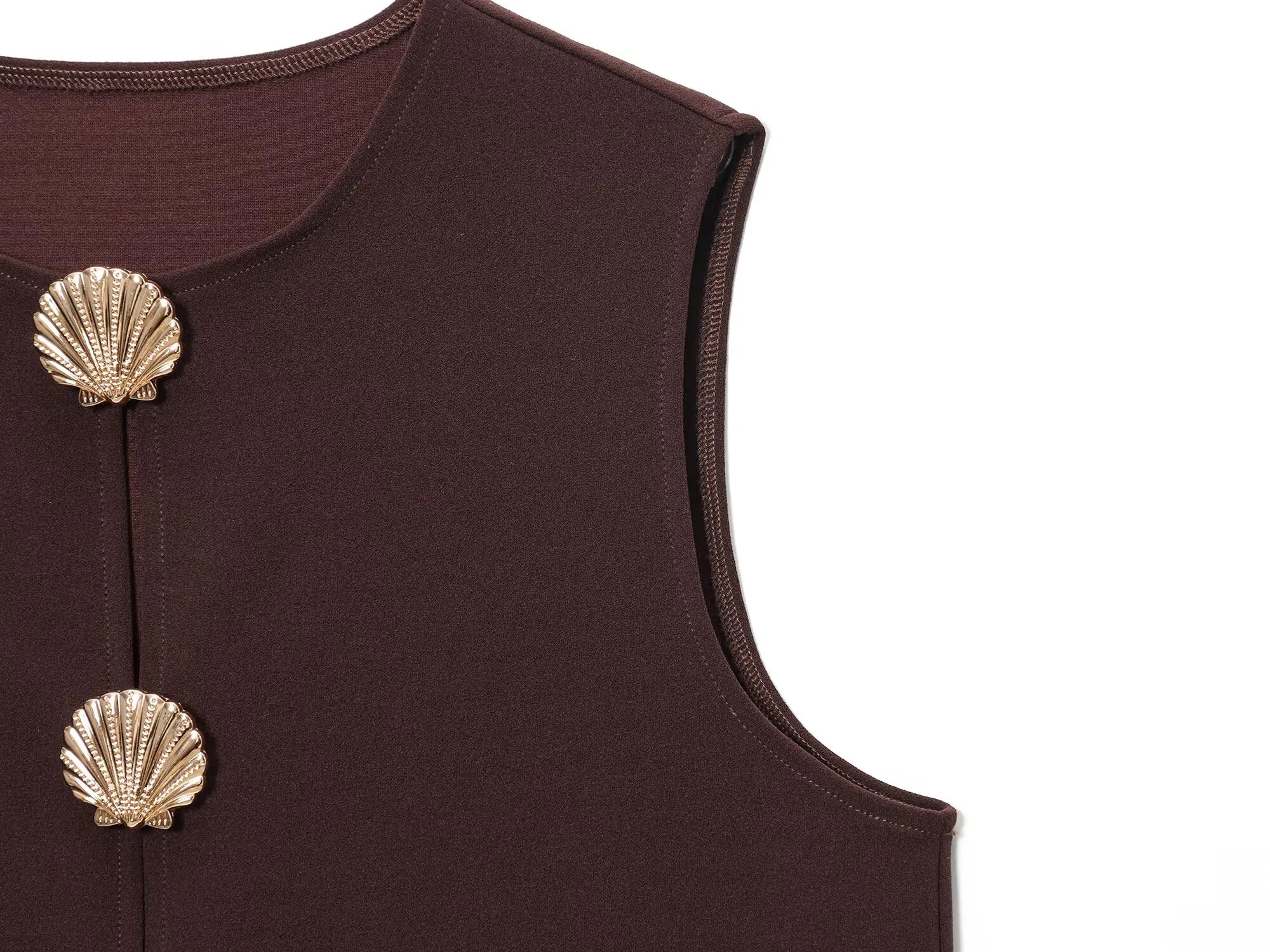 Minimalist buttoned vest