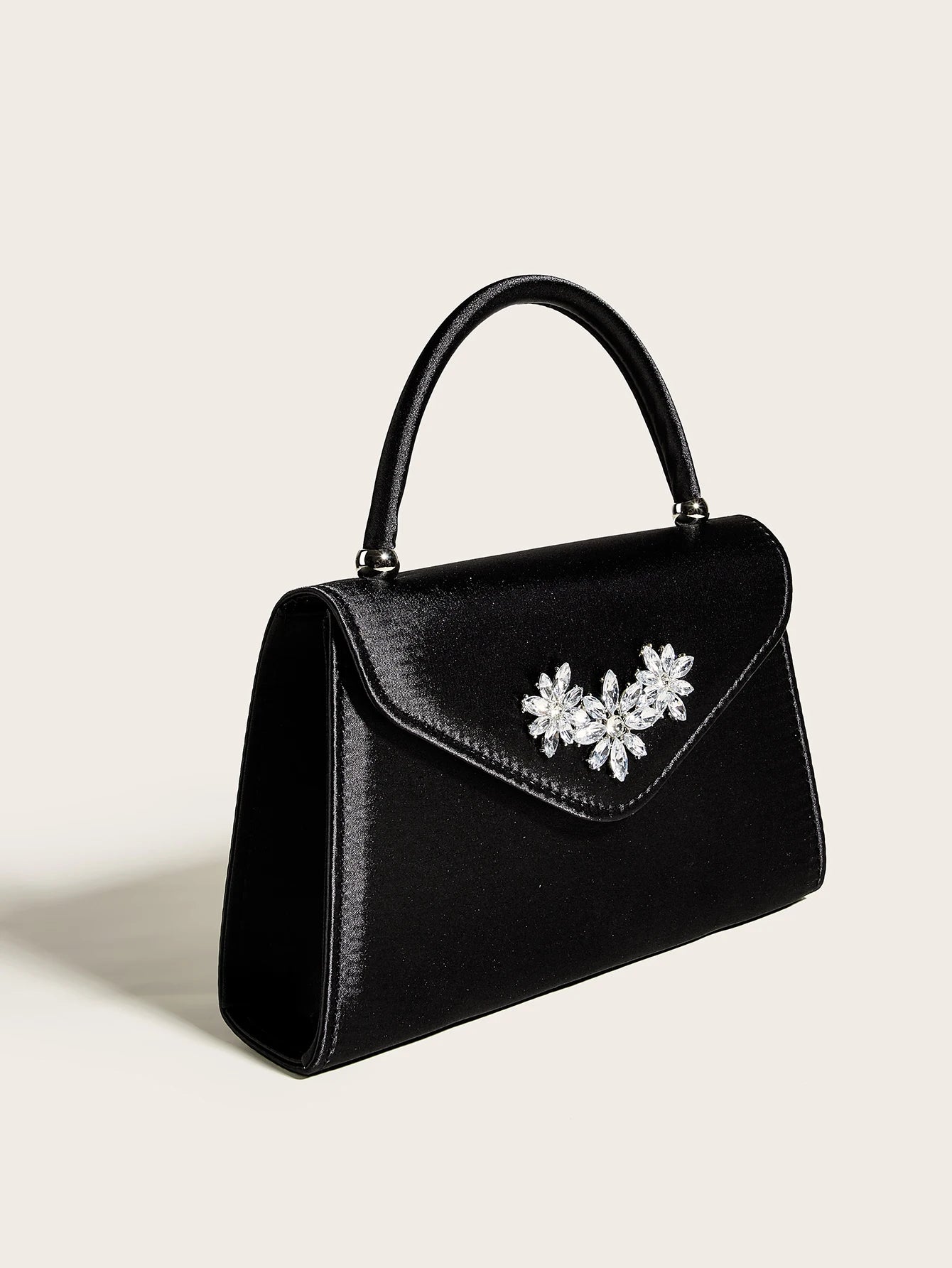 Elegant floral clutch bag