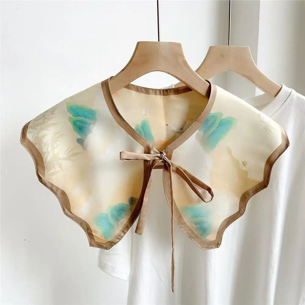 Stylish printed detachable collar