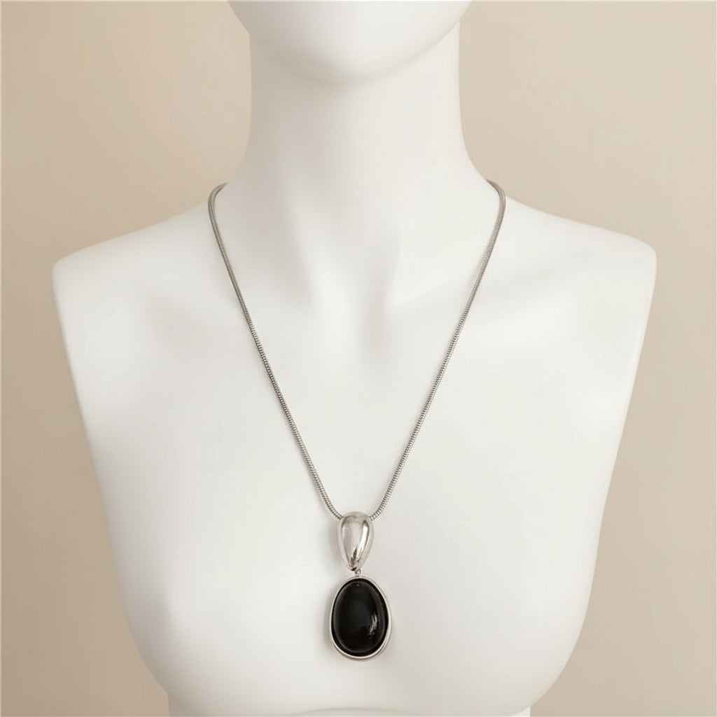 Acrylic pendant necklace