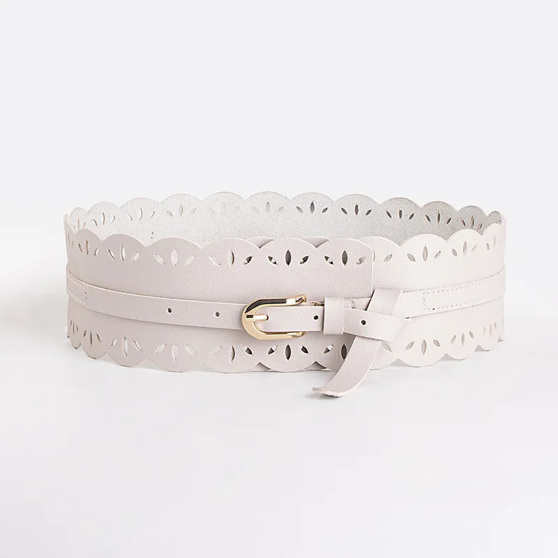 Wide lace-inspired belt