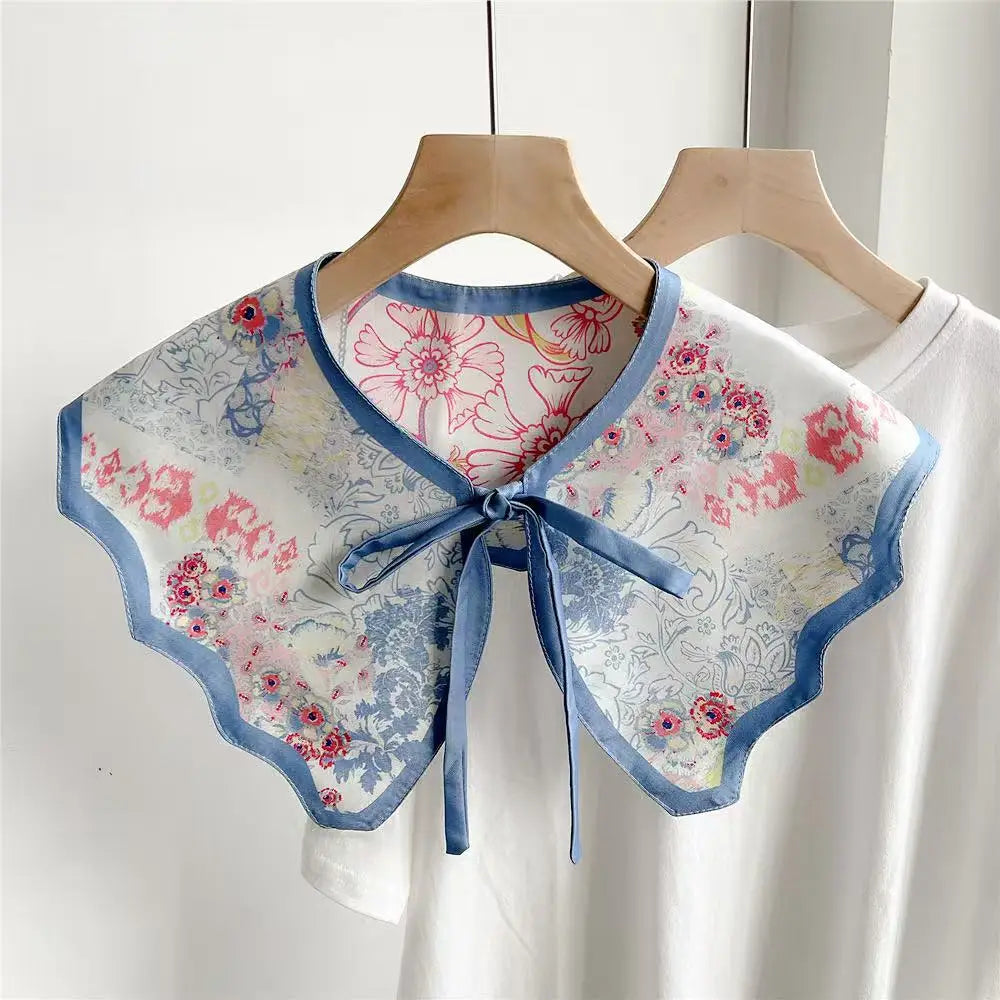 Stylish printed detachable collar