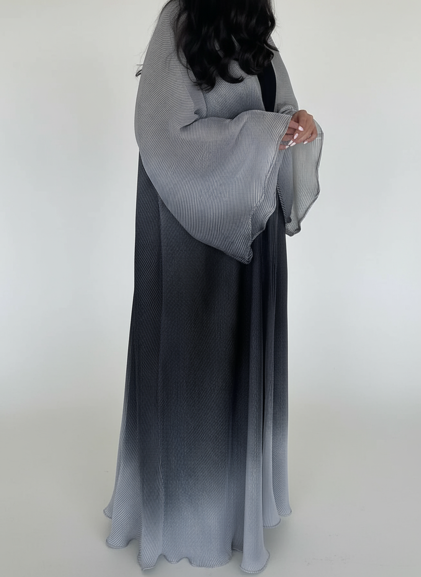 Gorgeous open-stitch abaya