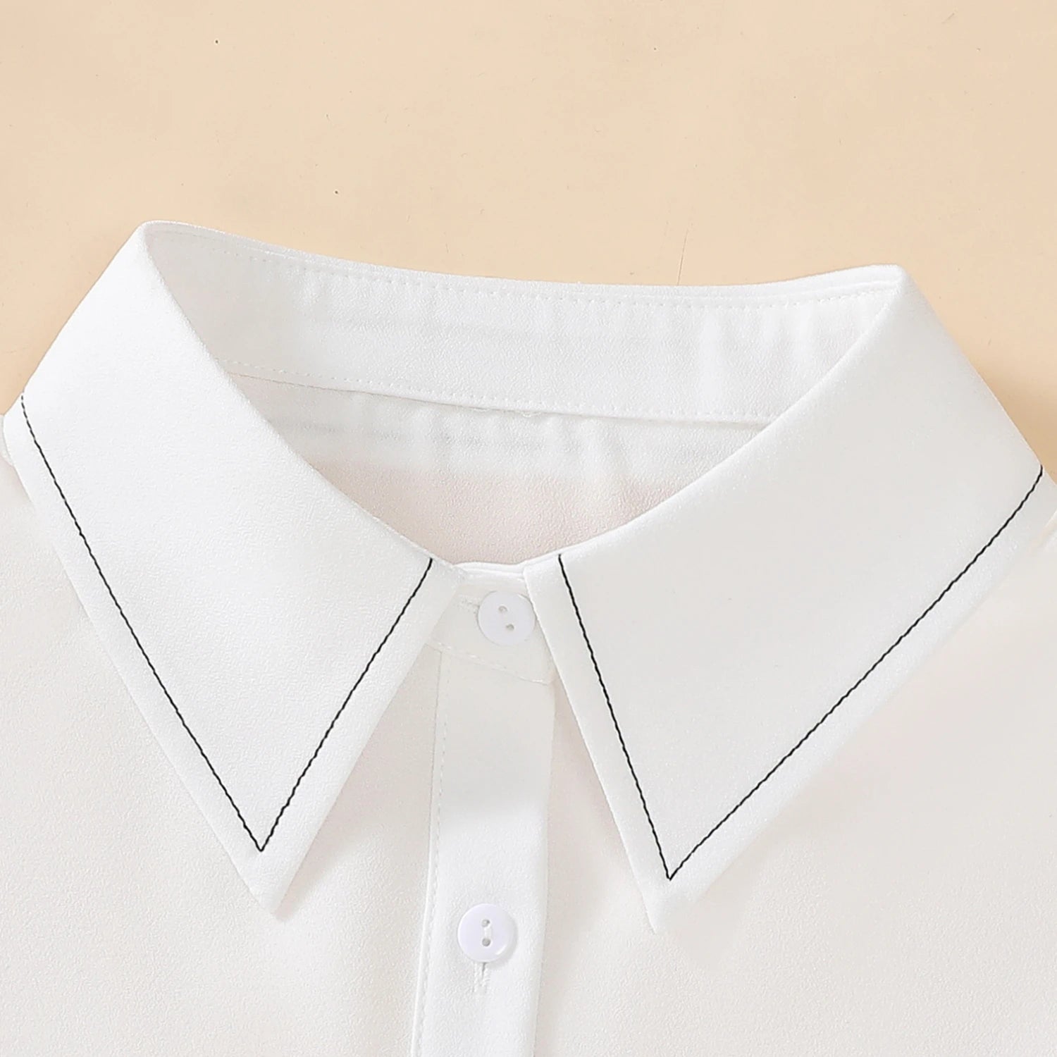 Decorative detachable collars