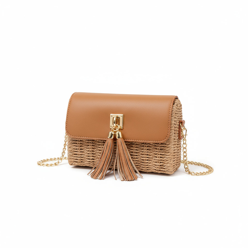 Woven straw shoulder bag