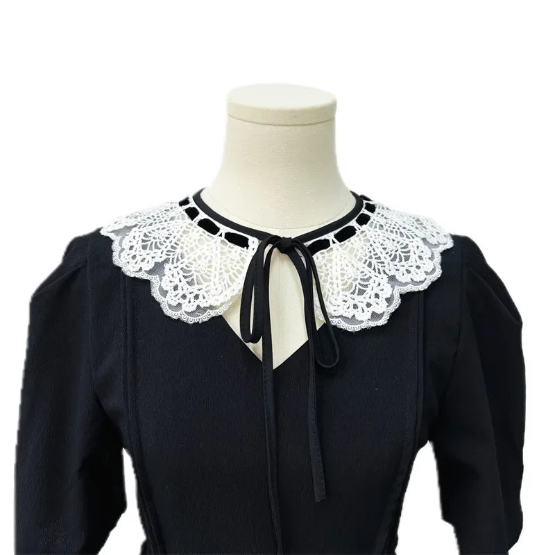 Detachable organza collar