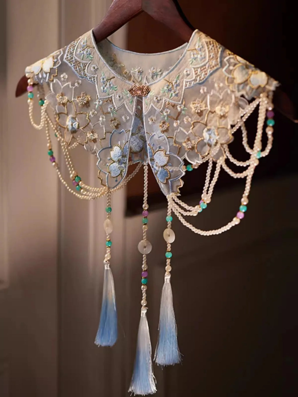 Pearl beaded tassel collar