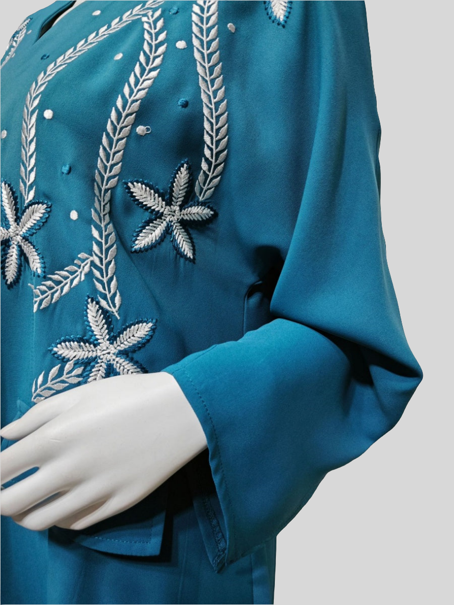Embroidered abaya