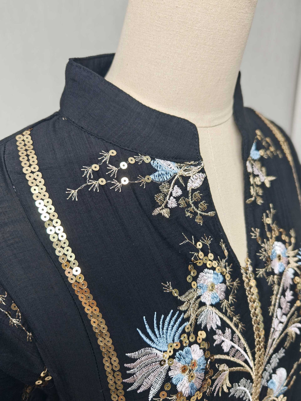 Classic pullover abaya